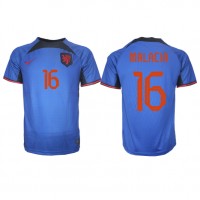 Camiseta Países Bajos Tyrell Malacia #16 Visitante Equipación Mundial 2022 manga corta